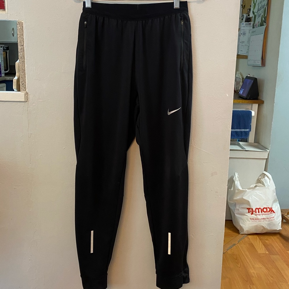 Like new Nike running joggers